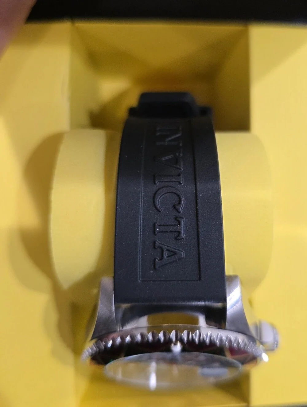 Invicta this eye